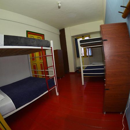 Golden Frog Manizales Hostel Exterior foto